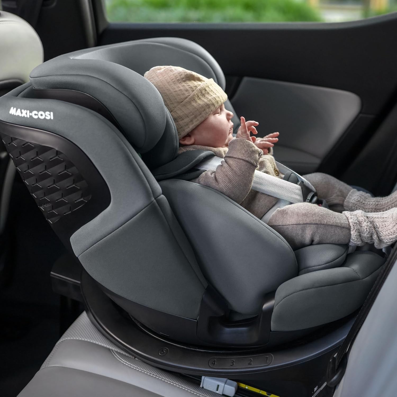 MAXI-COSI - Siège-Auto 360° Emerald + Isofix 